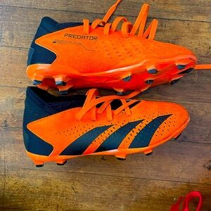 Adidas predator kids soccer cleats
